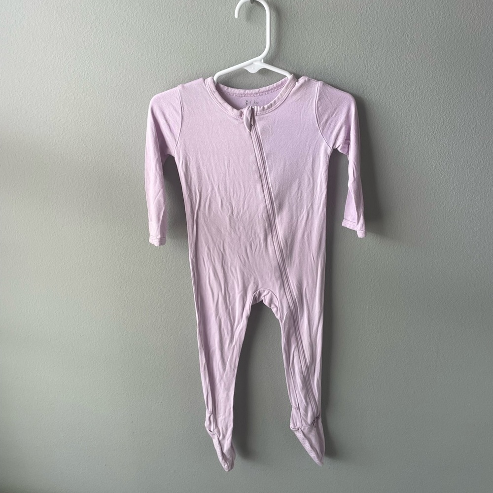Kyte Baby Lavender Lilac Color Bamboo Zippy Footie